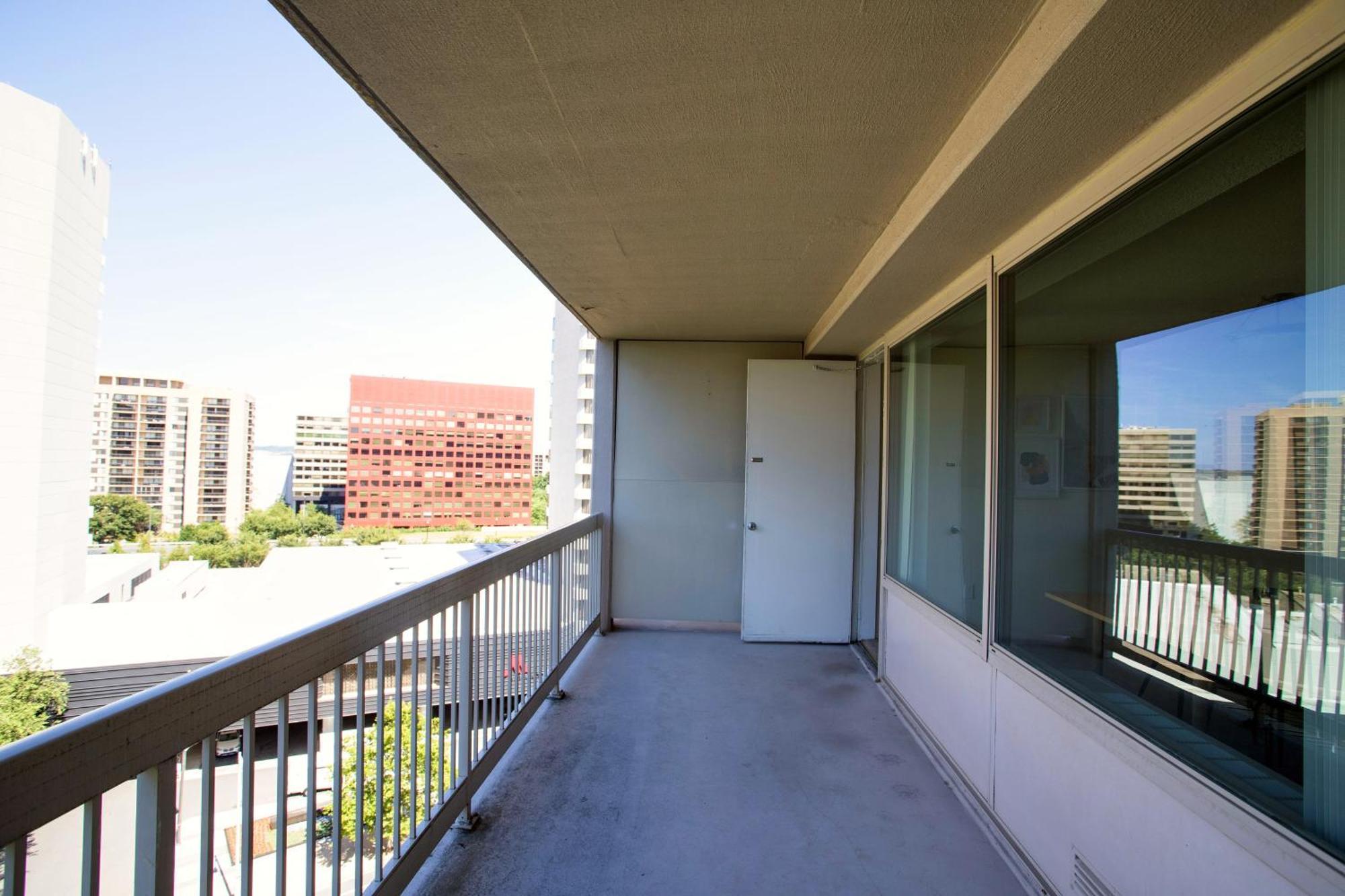 Fantastic 2 Bedroom Apartment With Gym At Arlington Eksteriør bilde