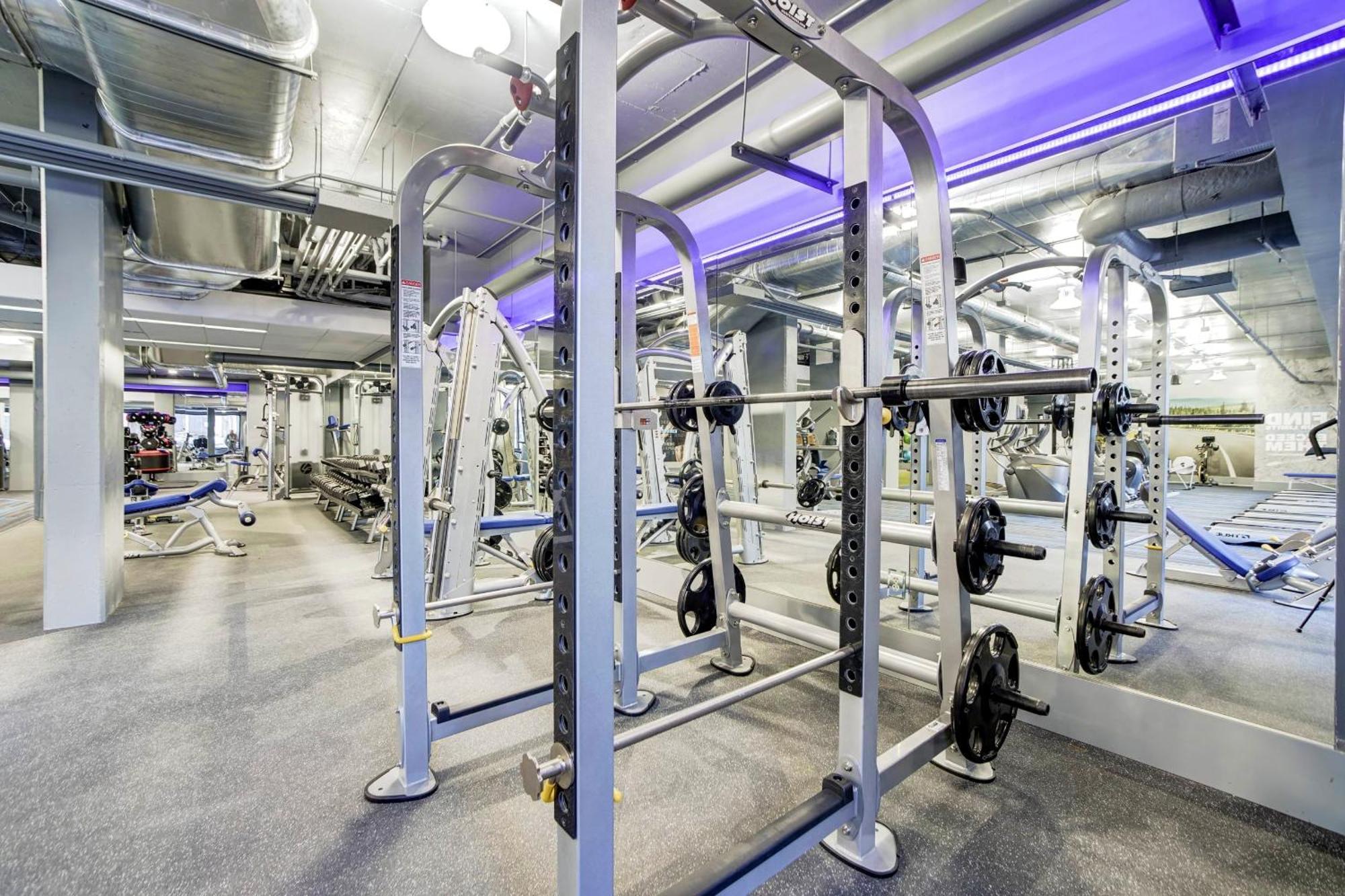Fantastic 2 Bedroom Apartment With Gym At Arlington Eksteriør bilde
